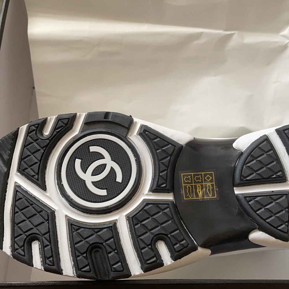 Chanel Sneakers - Picture 4 of 4